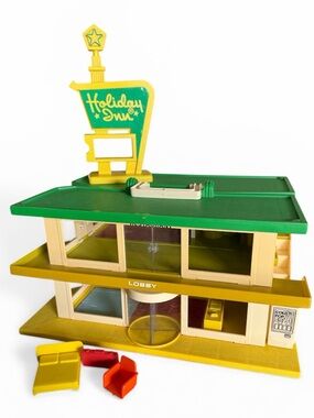 Vintage Playskool Fisher Price Holiday Inn Playset With Accessories Original